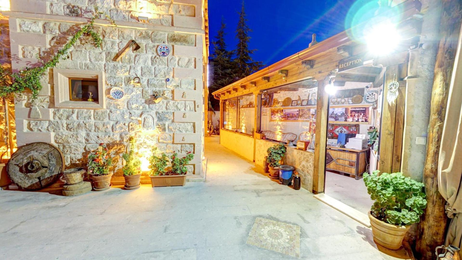 Atax Cave House Bed & Breakfast Avanos Exterior photo