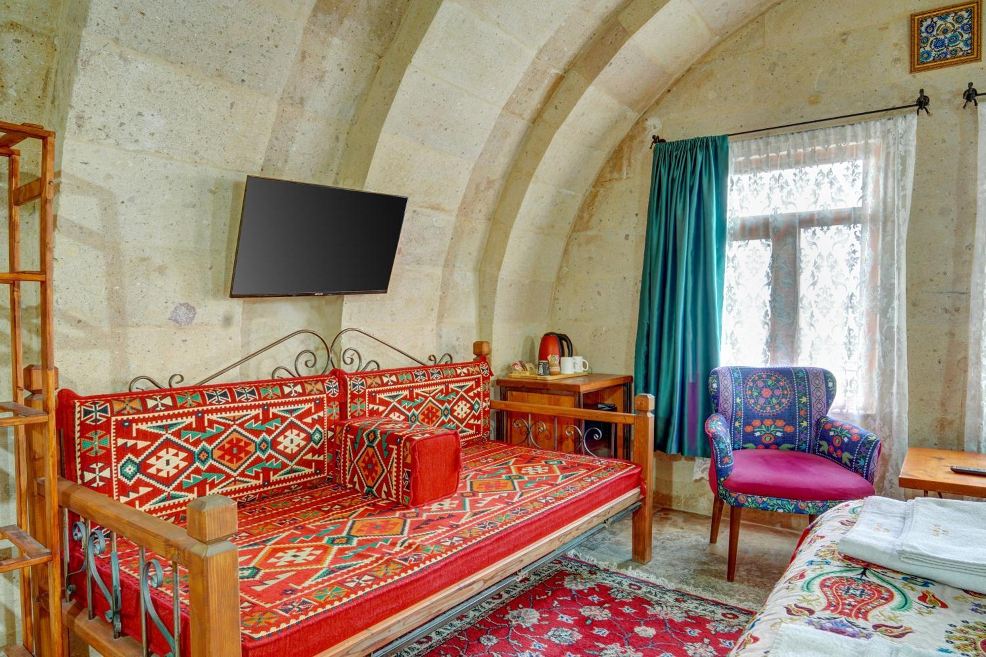 Atax Cave House Bed & Breakfast Avanos Exterior photo